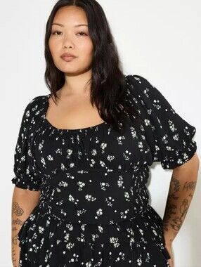 Torrid LoveSick Floral Peasant Crop Top Black Womens Plus Size 4X Smocked Rayon